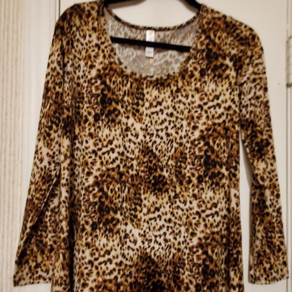 NWT LuLaRoe size small